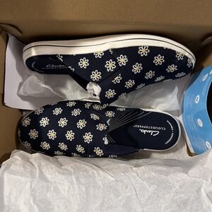 Clark Cloud Steppers Breeze Shore Size 9.5 W Navy Blue Floral Slide Sandals- New